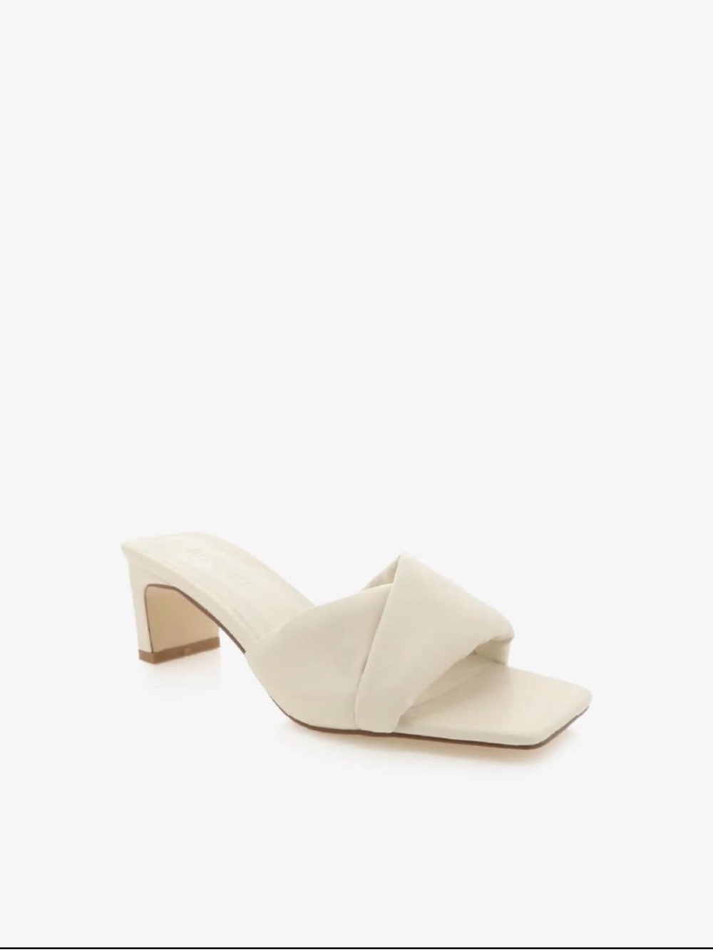 Billini Taya White Heels — Size 9